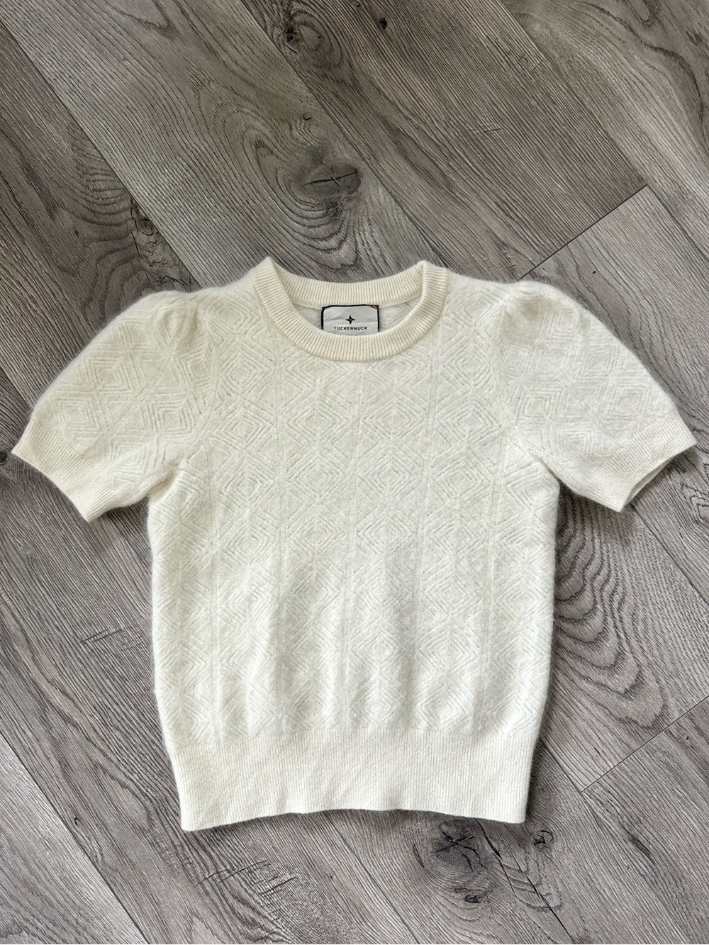 Tuckernuck Cream Knit Sweater Shirt Short Sleeve - Women’s XXS/XS